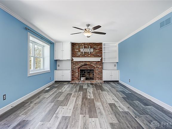 5th image of 1710 Green Hollow Ct