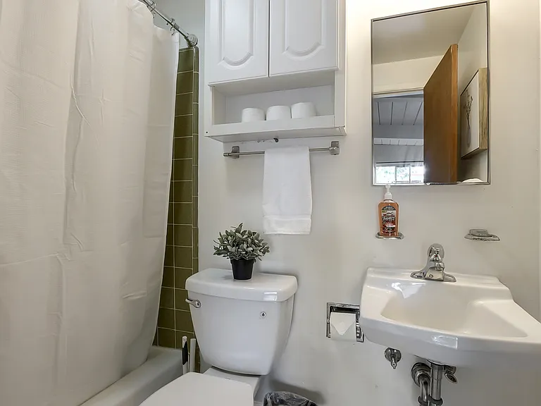 352 Carolina Ln — Photo 27