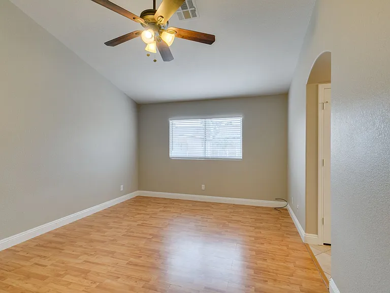 437 Waterwheel Falls Dr — Photo 33