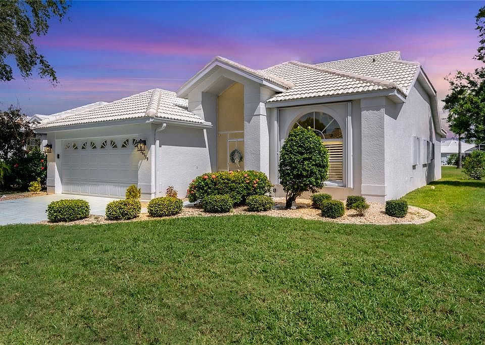 1st image of 26119 Stillwater Cir