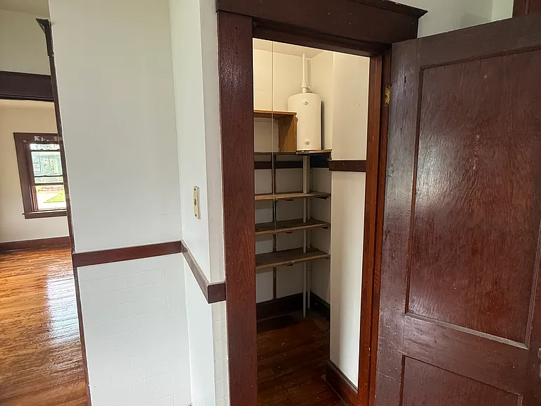 42 Maple St — Photo 8