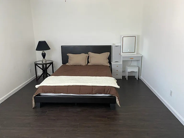 6601 Sands Point Dr #66 — Photo 4