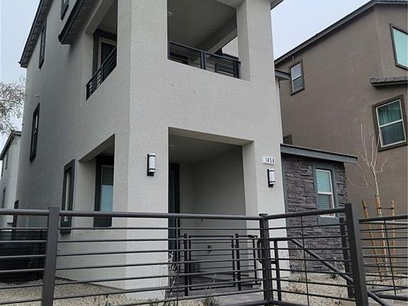 2nd image of 1458 Whistling Kite St