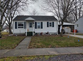 309 E Louis St, Sullivan, IL 61951
