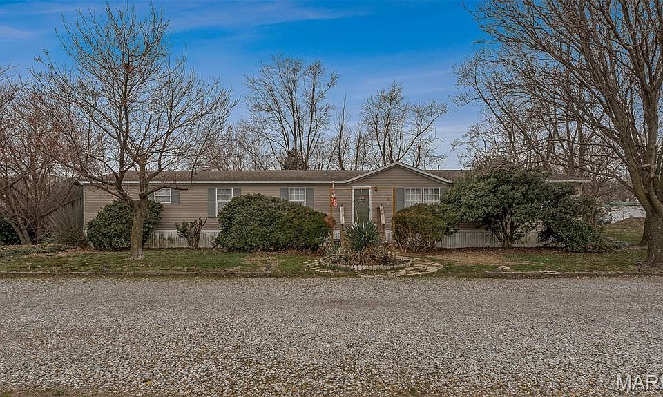 1st image of 19965 Highway E