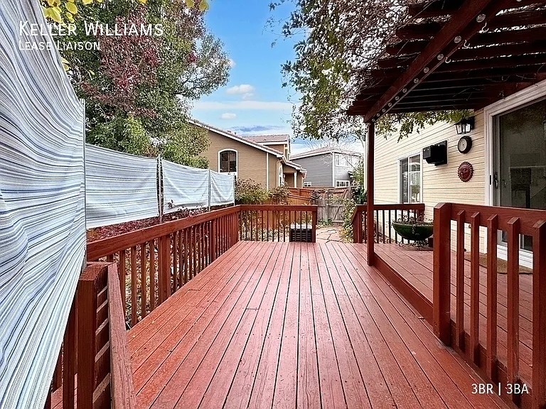 1237 Laurenwood Way — Photo 31