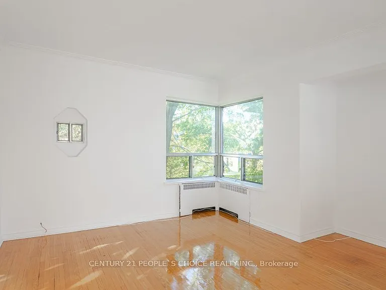 875 Avenue Rd #6 — Photo 7