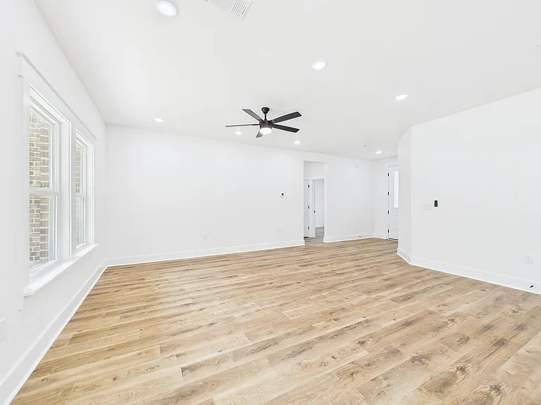 333 Shoal River Dr — Photo 35