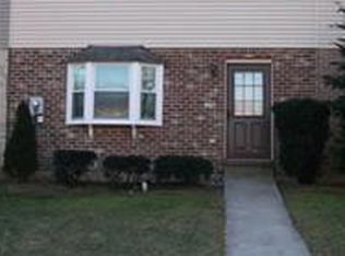 322 Tupelo Ct, Allentown, PA 18104