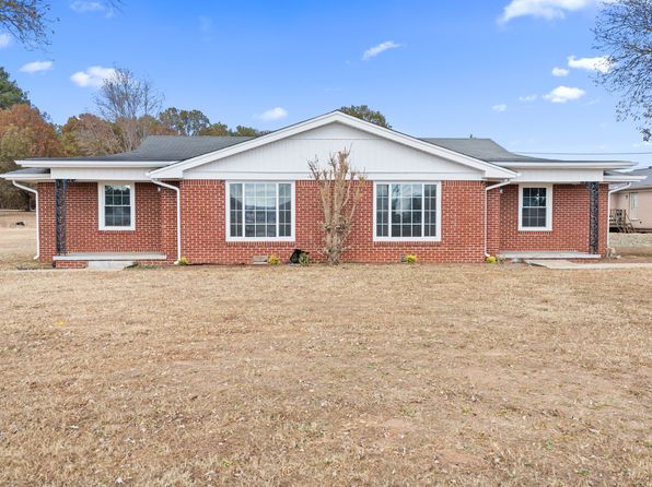 1601 Joe Wheeler Dr #B