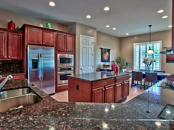 4th image of 20219 N 263rd Dr