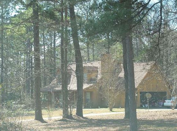 2nd image of 1032 Stewart Rd