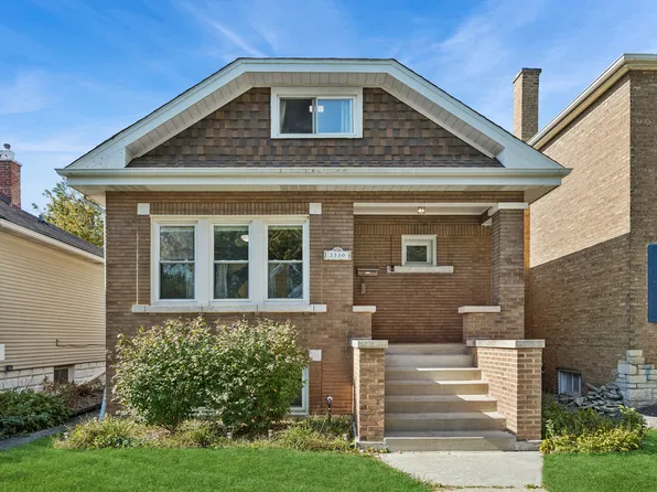 3330 Oak Ave, Brookfield, IL 60513