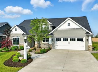 13769 Montoro Ct, Fort Wayne, IN 46845