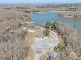 884 Huckleberry Cv, Saulsbury, TN 38067