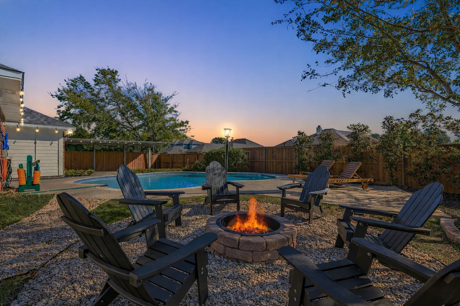 4 bed, 1733 sqft, $8,750 — Photo 1