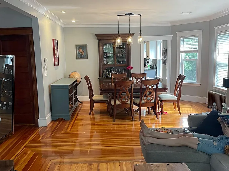 19 Bentham Rd — Photo 9