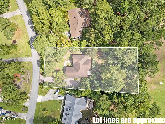 4th image of 78 Fairway Drive