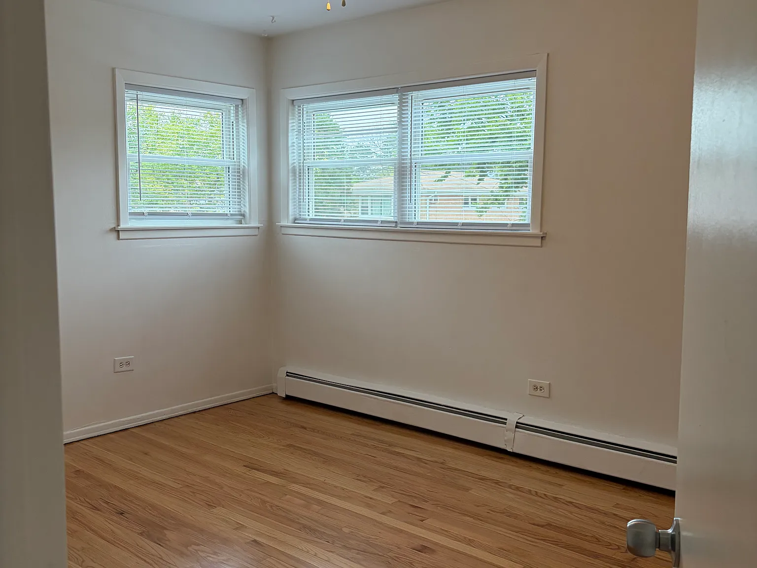 2 bed, 1000 sqft, $2,150 — Photo 4