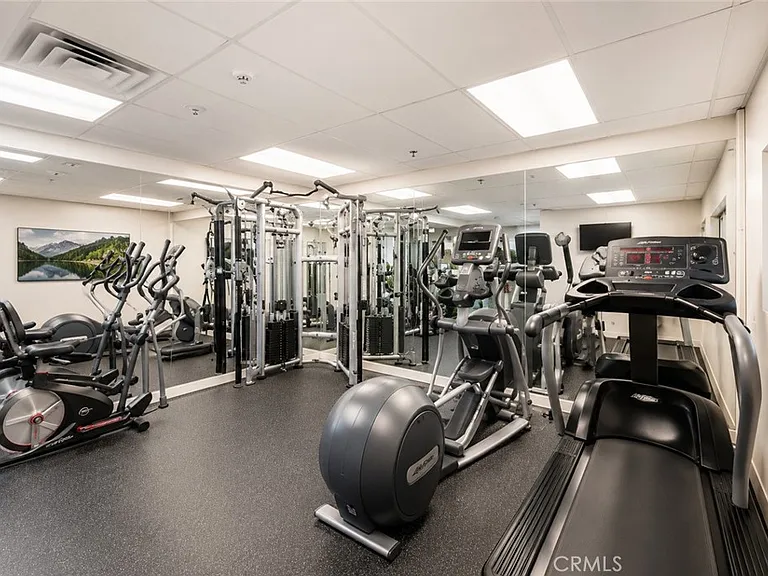 917 S New Hampshire Ave #315 — Photo 9