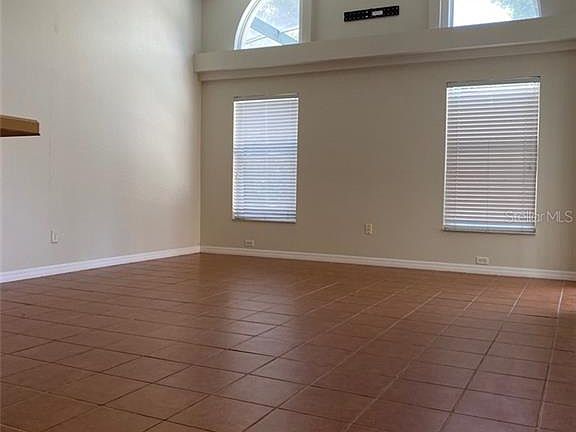 4th image of 7854 Country Run Pkwy
