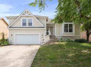 18719 W 163rd Ter, Olathe, KS 66062