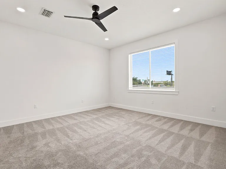 2138 W Nassau St #2 — Photo 17