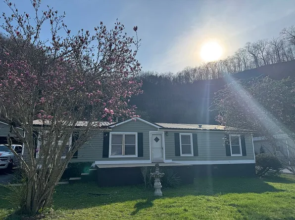 347 Patrick Dr, Pikeville, KY 41501