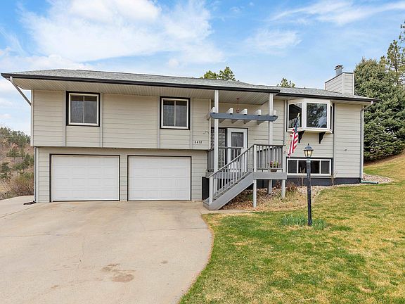 2nd image of 3413 Monarch Ct