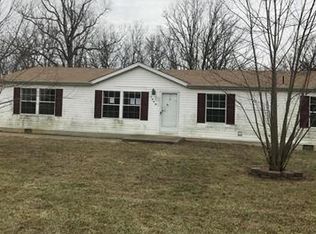 1048 Wild Raven Rd, De Soto, MO 63020