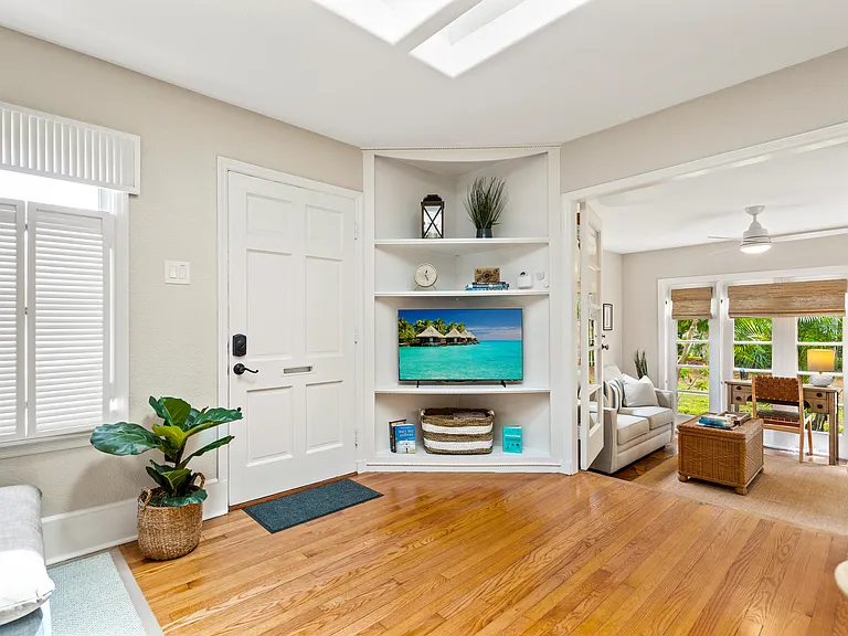 1010 Virginia Dr — Photo 66