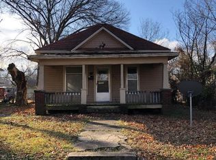 809 W 1st St, Pittsburg, KS 66762