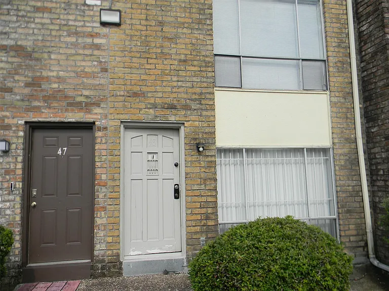 9200 W Bellfort St #48 — Photo 4