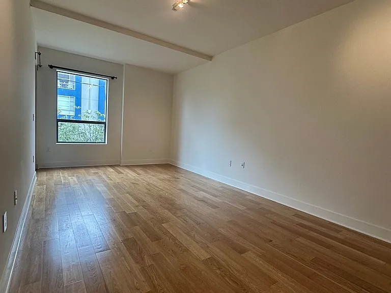 550 18th Street (1211rc) — Photo 9