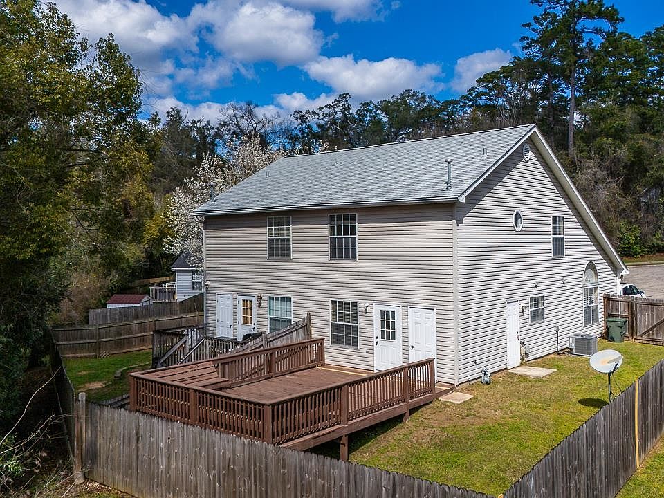 1st image of 3465 Chatelaine Ct