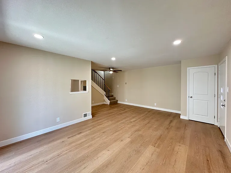 143 Virginia Hills Dr — Photo 3