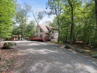 119 Lower Independence Dr, Lackawaxen, PA, 18435