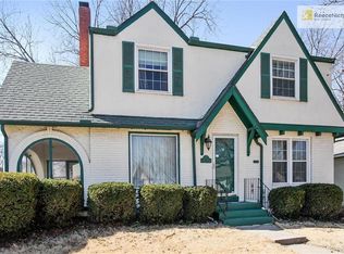 7916 Campbell St, Kansas City, MO 64131