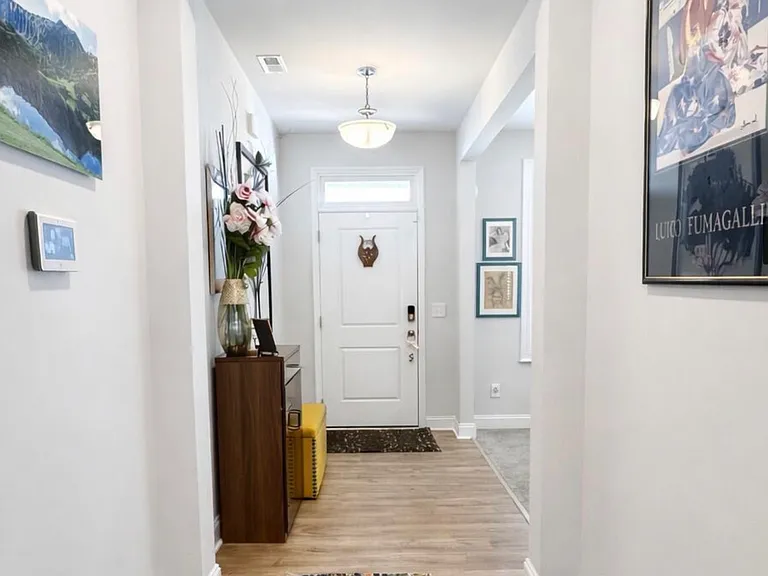1151 Carteret Manor Dr — Photo 2