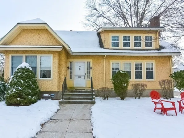 24 Eddy St, North Attleboro, MA 02760