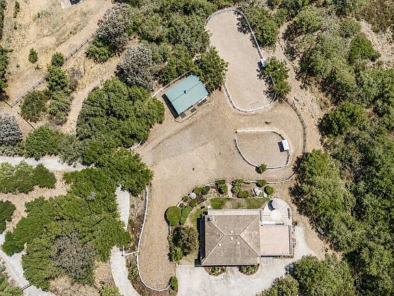 4th image of 20020 Elfin Forest Rd