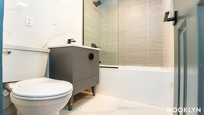 Rented by Nooklyn NYC LLC | media 25