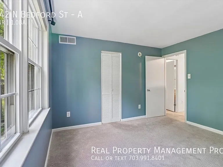 142 N Bedford St #A — Photo 14