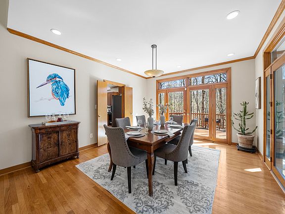 5th image of 5306 Taproot Ln