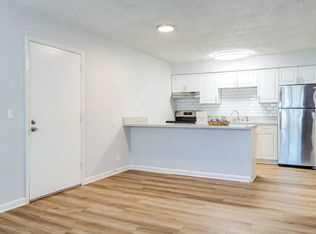 Avenue 1601, Jacksonville, FL 32218