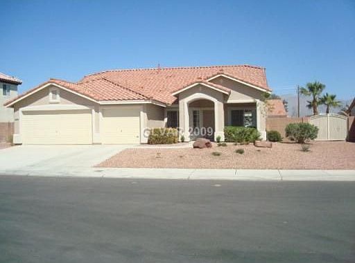 1 Story Home on 1/4 Acre