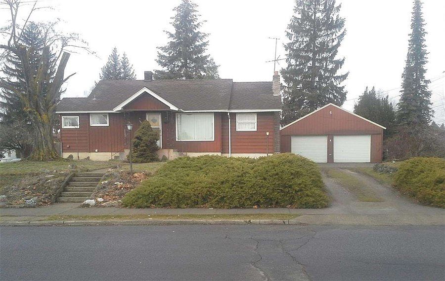 1st image of 3901 N Lidgerwood St