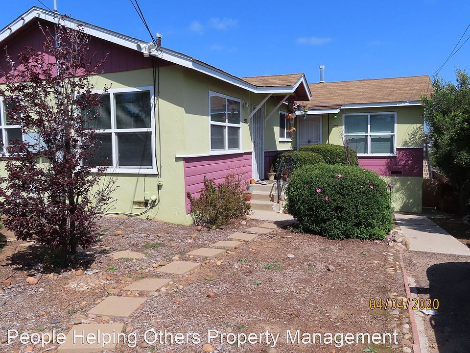 1st image of 2591 Roseview Pl