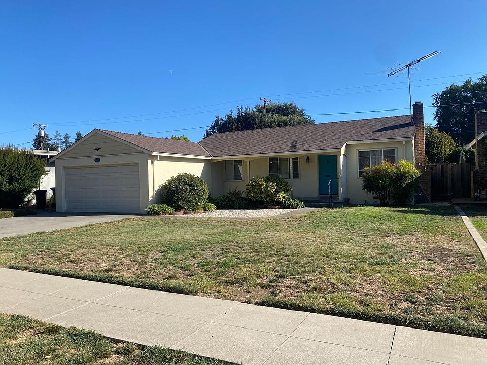1st image of 2256 Woodland Ave