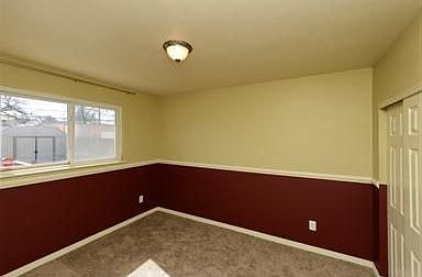 5th image of 1038 W 13th Ave